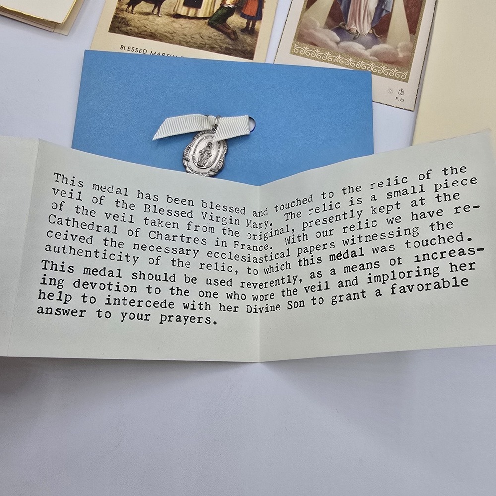 Vintage Paper‎ Ephemera Lot Religious Cards And Medal 1950s 1960s - Picture 2 of 16